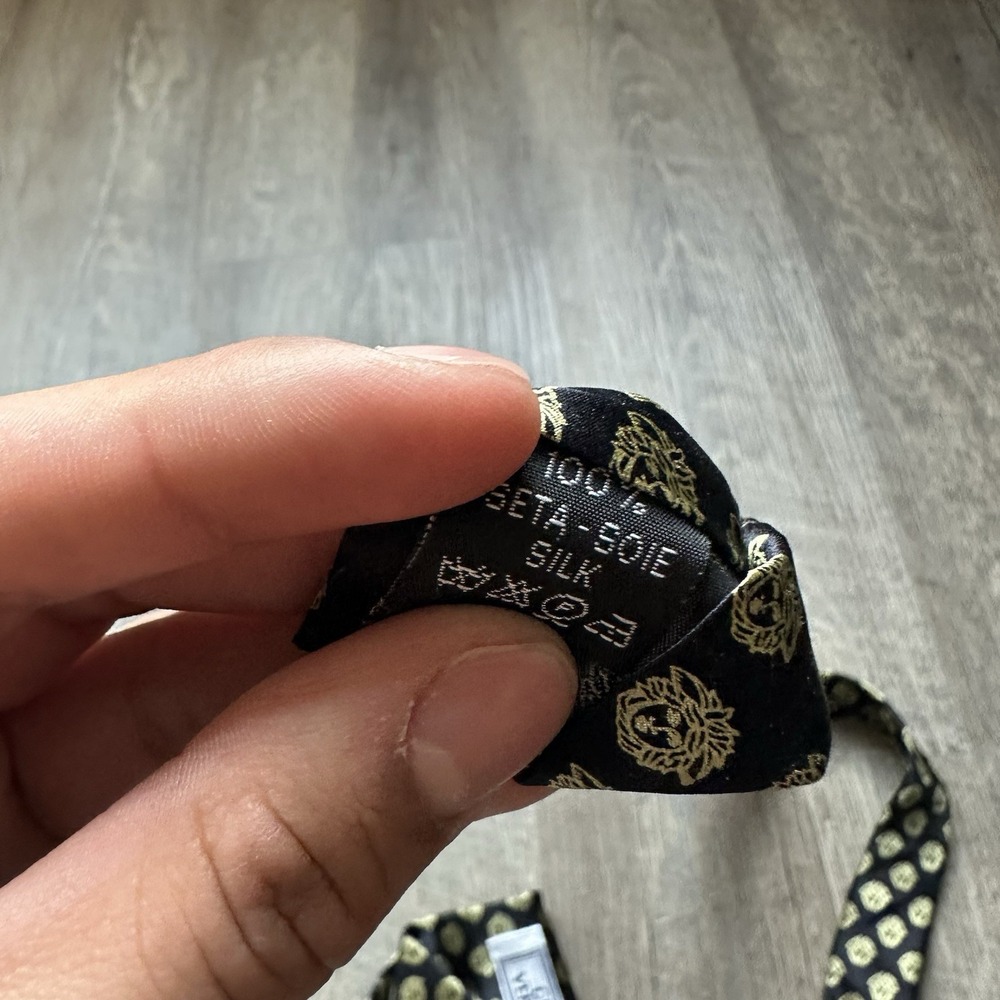Gianni Versace Coal Black Gold Face VINTAGE Silk Tie Made in Italy EXC+++ - Picture 6 of 12